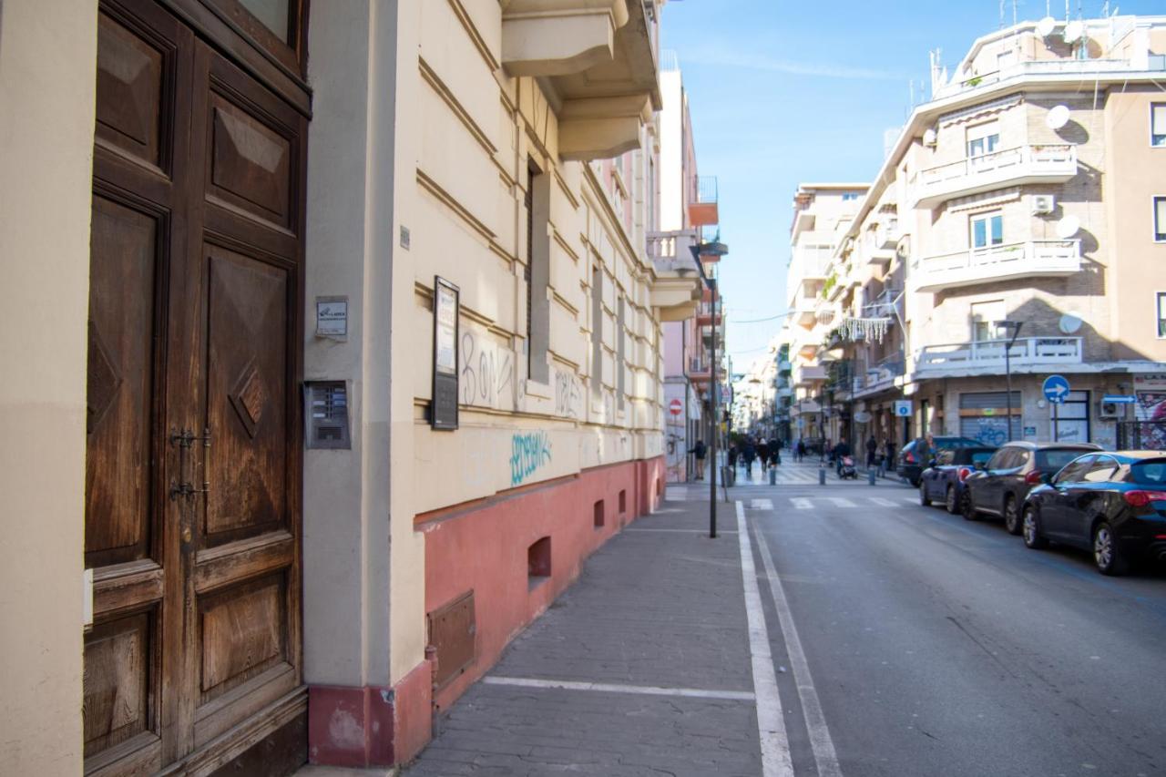 3 Suite Esclusive Con Balcone In Centro Citta, Mare A 450M, Prenota Ora! Pescara Kültér fotó